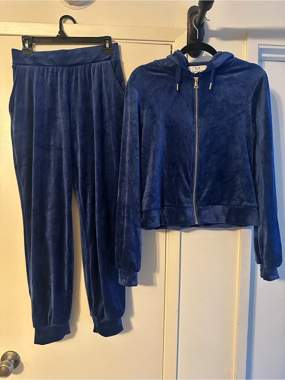 Magaschoni Velour Hoodie & Jogger Set - Navy Blue
